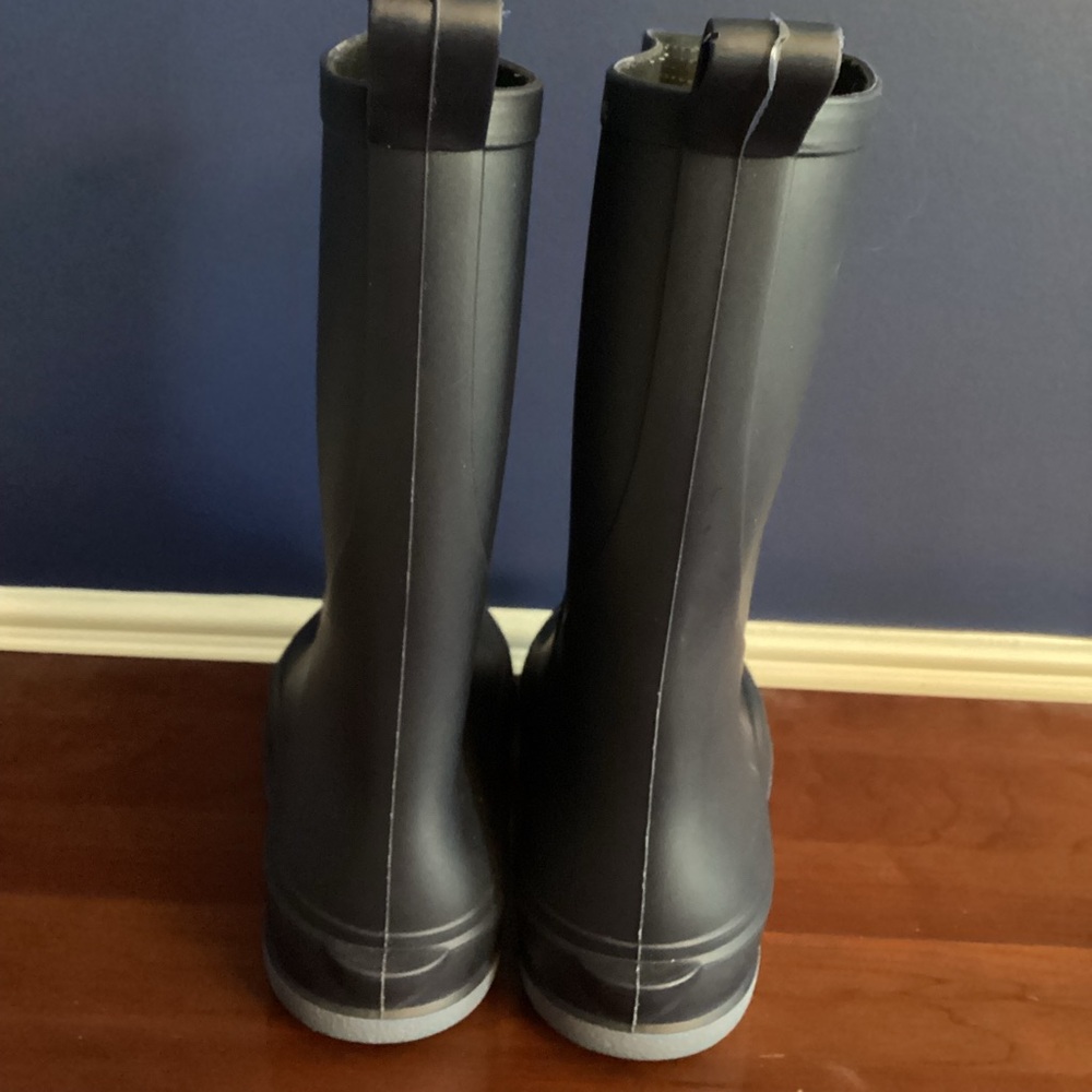 Cat & Jack Children’s Boots - Picture 6 of 7